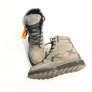 Boots mens new sizes 7.5M or 9.5M Gorilla grey laces zipper man made materials